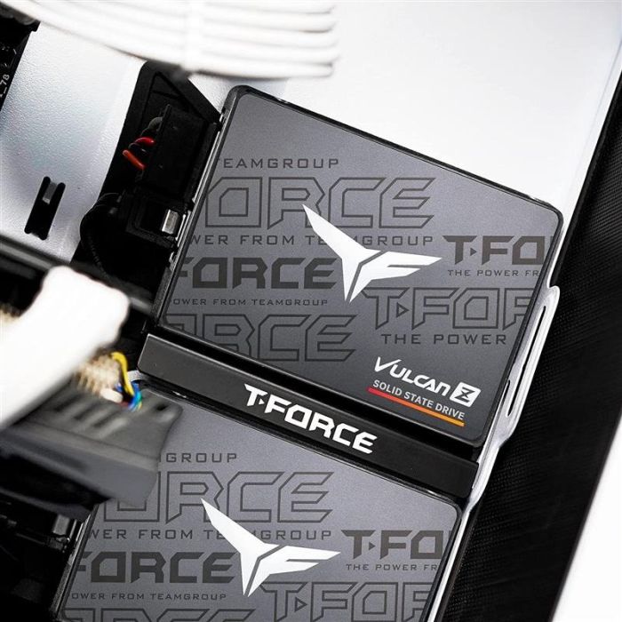 TEAM Vulcan Z 512 GB (T253TZ512G0C101)