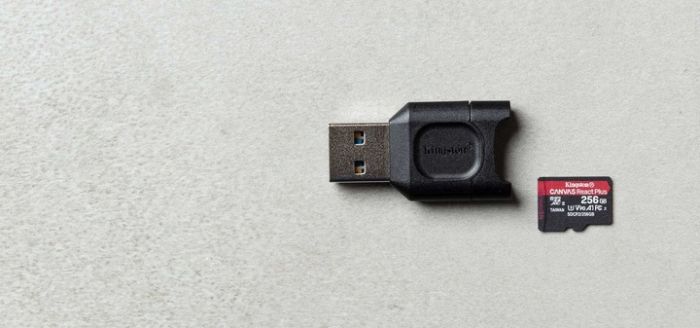 Kingston USB 3.1 microSDHC/SDXC UHS-II MobileLite Plus (MLPM)
