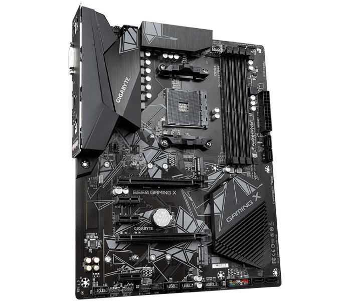 GIGABYTE B550 GAMING X