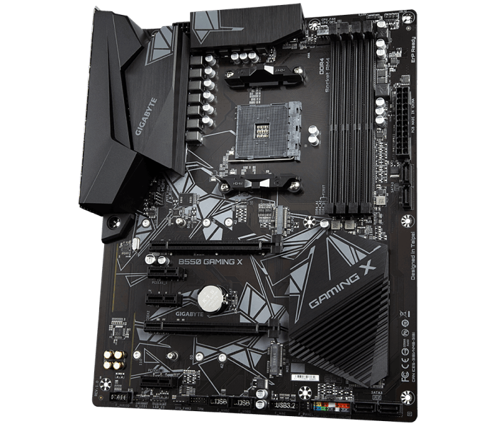 GIGABYTE B550 GAMING X